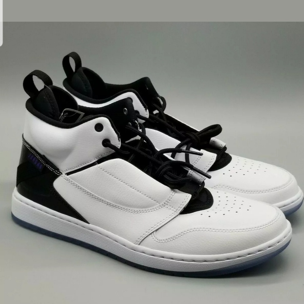 Nike Air Jordan Fadeaway Gym Shoes